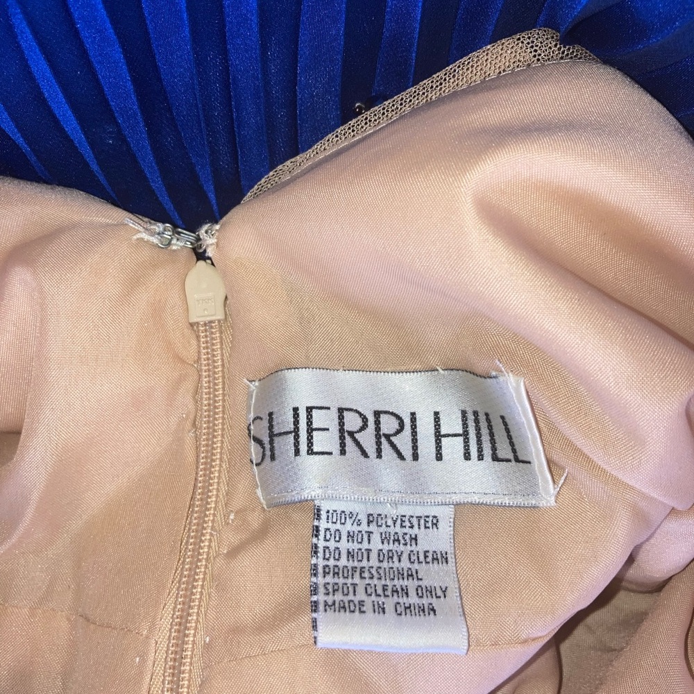 Prom dress - Sherri Hill Elegant Royal Blue and Gold beaded Women's Dress - Picture 5 of 13